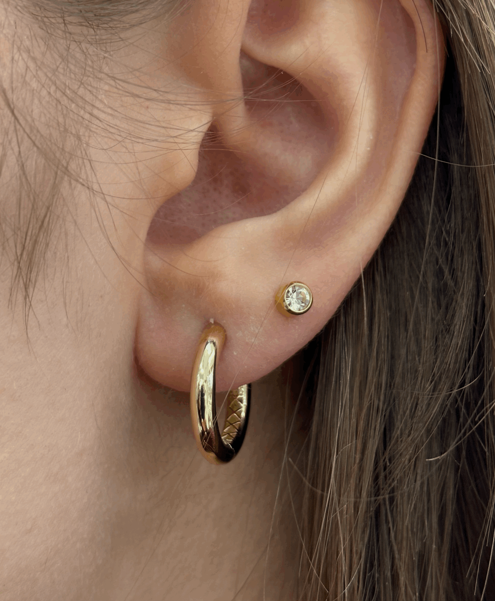 14 Ayar Altın Orta Boy Düz Halka Küpe